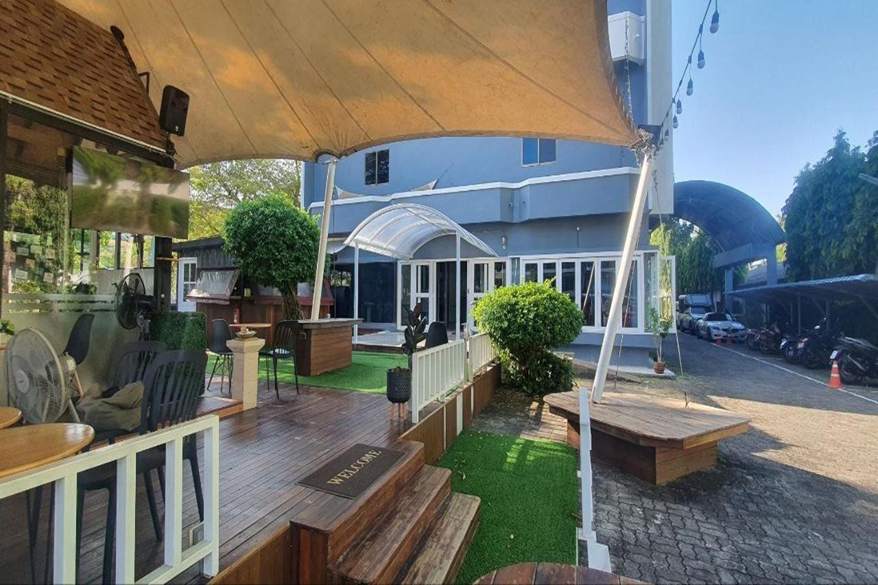 Nora Bukit Hotel Пхукет Экстерьер фото